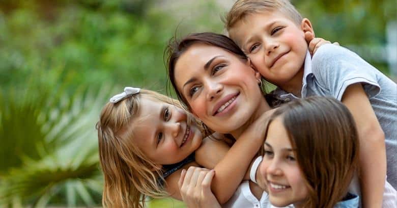 Schreier & Housewirth Family Law in Fort Worth, TX - Image of happy children with their mother
